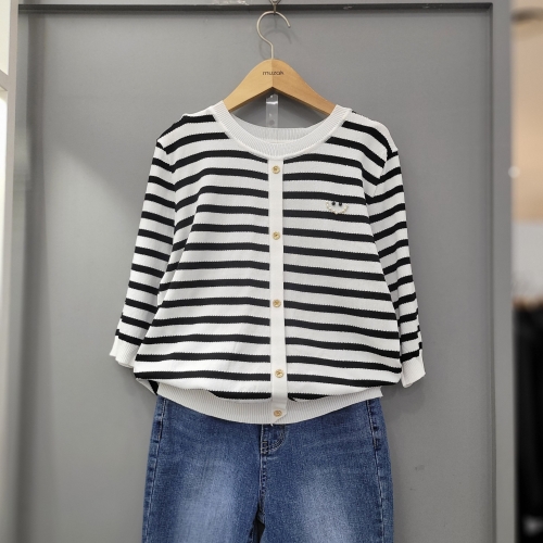 무자크 스마일진주장식 니트 P3KT07