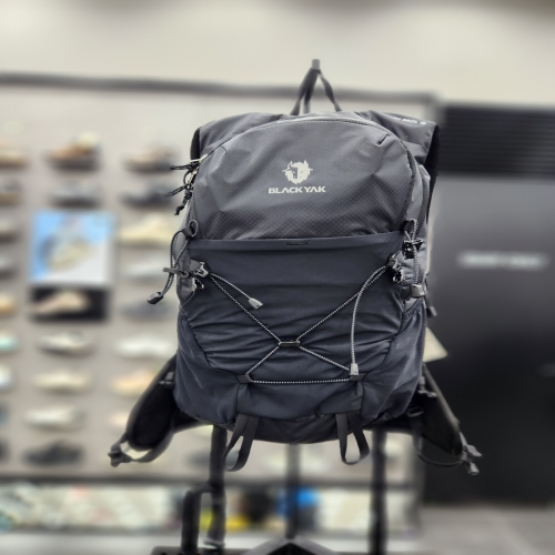블랙야크 공용 소형 등산 트레일 러닝 조끼형 백팩 343플래시팩15A BK 177794