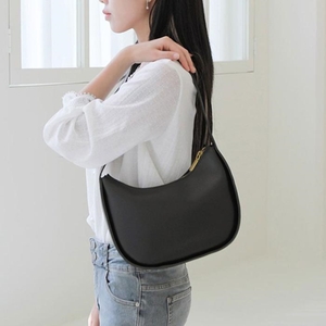 프롬슈 소프트 여분끈 반달 여성 숄더 크로스백 12356443