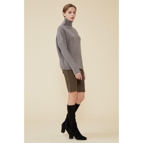 기타 난돌라 언밸런스 쇼츠 카키 6026307