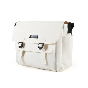 에이투지 베이직한 디자인 캐주얼 메신저백 버클 스트랩 포인트 11733444