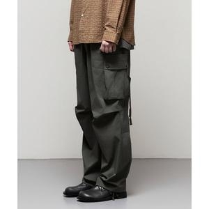 일꼬르소 DRY COOL 원 턱 카고 파라수트 팬츠 그레이시 카키 IEPA5E008K5 IEPA5E008K5