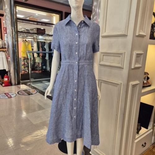 BCBG 여름25 루디 스트라이프 원피스 B5B5O643