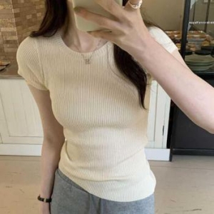 오노마 ONM 라운드넥 골지 니트티 슬림핏 캡소매 무지 데일리룩 33114945