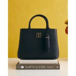 닥스 CARLISLE 블랙 칼라일 가죽 스몰 토트백_DCBA5F366BK