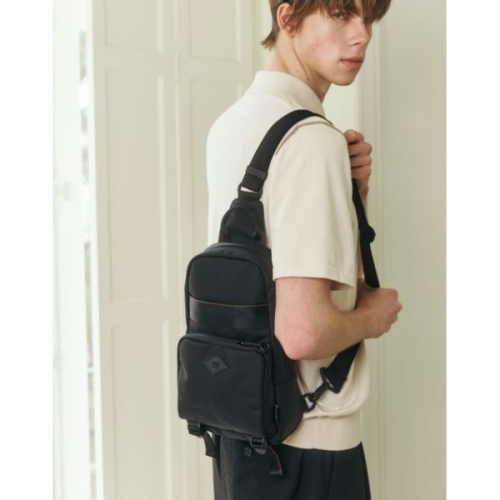 닥스 블랙 나일론 도난방지 슬링백_DBBA5E850