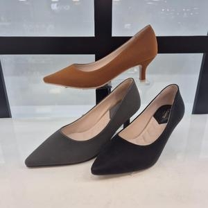 엘칸토 HC11 데일리 여성화 베이직 포인티드 토 펌프스 W1E4U43W9X