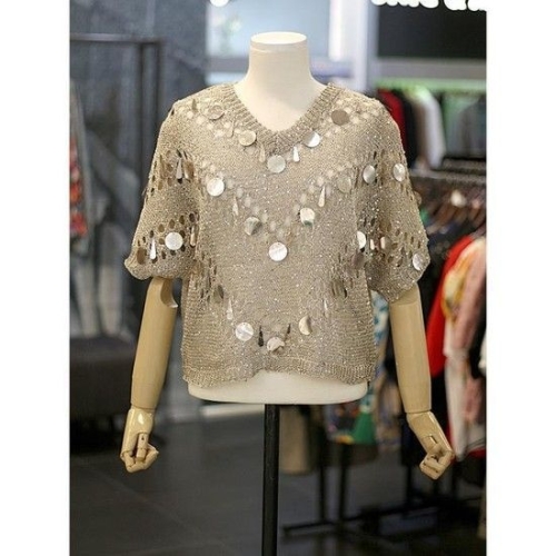 르니앤맥코이 세이브존03 펀칭 스팽글 루즈핏 브이넥 반팔 니트 AGMM08KN502FJX-1A 33106284