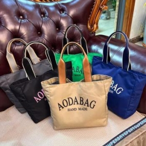 라일리 Rly 레터링 프린트 비비드 숄더백 36147124