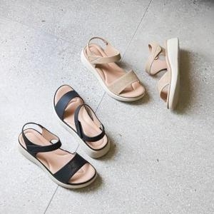 셀러허브 짝꿍닷컴 베이직 심플 발편한 쿠션 2컬러 샌들 UH-lu5134 S36308356
