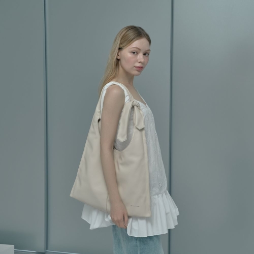 폴스부띠끄 쇼퍼 숄더백 NINA SHOPPER 니나쇼퍼 PH25BNNSL5IV-롯데대구