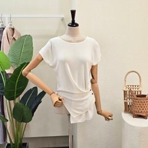 포커스 FM5E3KT32595_소프트 언발란스 버튼 니트