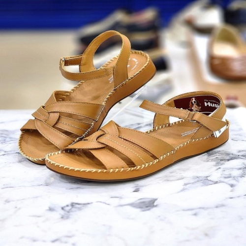 허시파피 세이브존05 여성3Cm통굽캐주얼샌들 IEKSP034