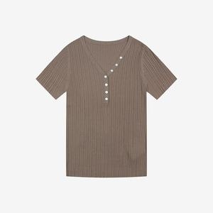 SI 브이넥 슬림핏 버튼 니트 SHK8084FUU