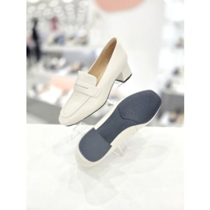 심플 페니 블록힐 로퍼 X2HI50PI11 IVORY 4SA