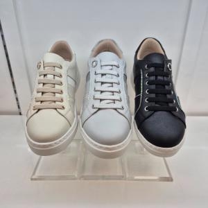 엘칸토 HC11 소가죽 여성화 초경량 데일리 스니커즈 D8G7U51W3X