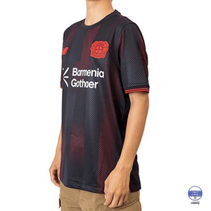 뉴발란스  25-26 레버쿠젠 홈 유니폼 티셔츠 상의 MT230541-HME