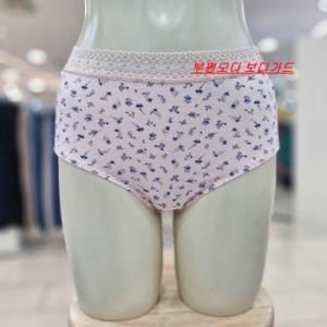 보디가드 꽃나염과 소폭레이스가 조화를 이루는 맥시 3매입 팬티BGWPB042