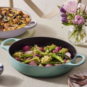 르크루제  시그니처 에브리데이팬