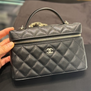샤넬 시즌 탑핸들 포쉐트 베니티 미니백 블랙 woc 캐비어 AP4385 풀셋
