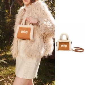 UGG 미니 토트백 스트랩 로고 오즈웨어 OZB027