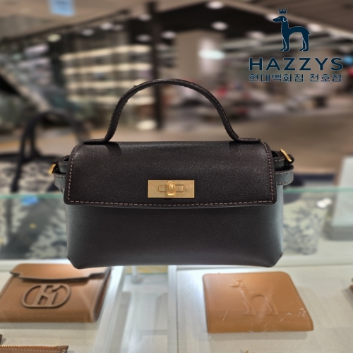 헤지스 ACC HIWA5F780BK H Lock 블랙 Lock 장식 가죽 미니백