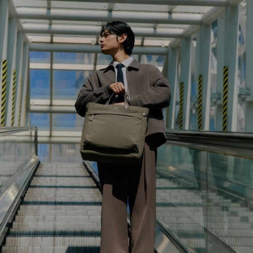 헤지스 HATCH-BAG 카키 나일론 토트백_HJBA5F331K2