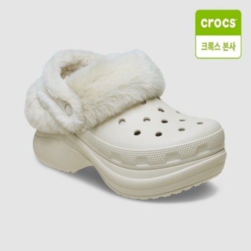 크록스 여성 베이 라인드 클로그_211753