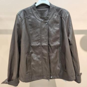 라티움 HC34 부드러운느낌 차이나카라 밑단스트링조절 포커페이크가죽점퍼 T25 S41016905