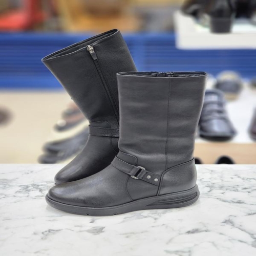 허시파피 세이브존05 여성 캐주얼정장컴포트룩 4cM통굽 하프부츠 FDL1P614