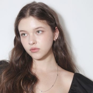 레오나드  귀걸이 실버 925 이어링 HeBe LNE12RSB