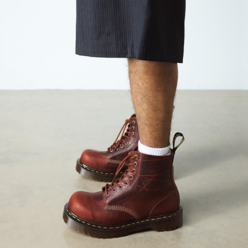 닥터마틴 1460 파스칼 범프 토 레더 남녀공용 부츠 41597200