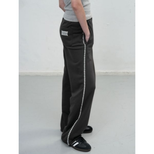 제너럴아이디어 레이스 트리밍 스웨트 팬츠 CHARCOAL WBE2L11505 WBE2L11505CH 225007