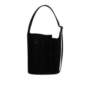 옴므 플리세 이세이 미야케 유틸리티 플리츠 백 HP58AG431 TP44328381