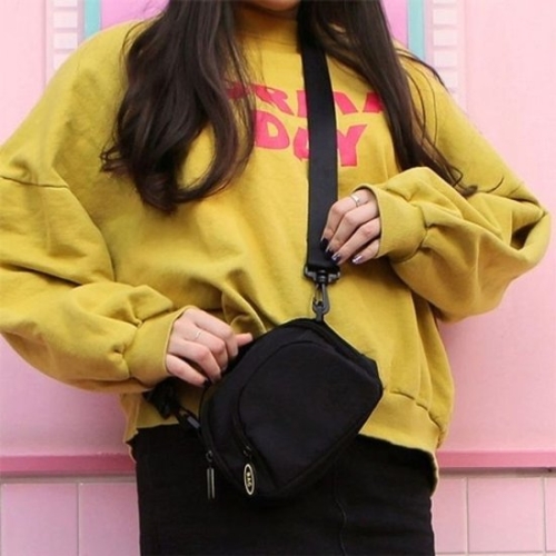 핑크풋 브이와이 VCJ48240 슬릭 라운드백 자재 크로스백 힙색