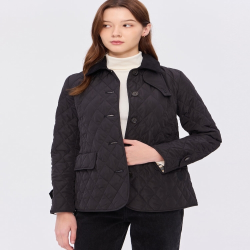 헤지스레이디스 여성 퀼팅 체크 안감 숏 퀼팅 점퍼 WSJU4D9C1BK
