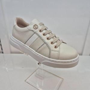 엘칸토 HC11 소가죽 여성화 초경량 데일리 스니커즈 K8Q7U5E1339