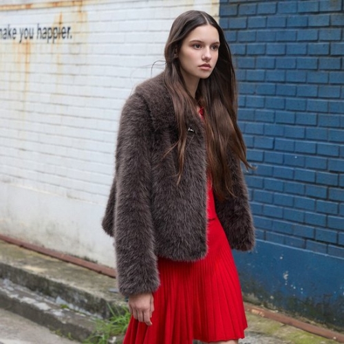 에고이스트 와이드카라 페이크퍼 자켓 ER4TF001