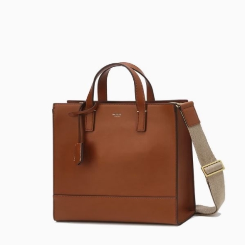 헤지스 ACC 브라운 로고배색 공용 토트백 HJBA6E886W3