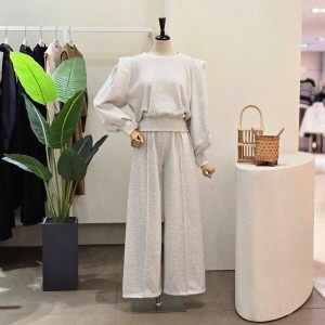 포커스 파워 퍼프 맨투맨 팬츠 셋업 FW4L9ST5052