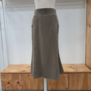 레코브 코듀로이머메이드스커트LC61EZSK558XBR