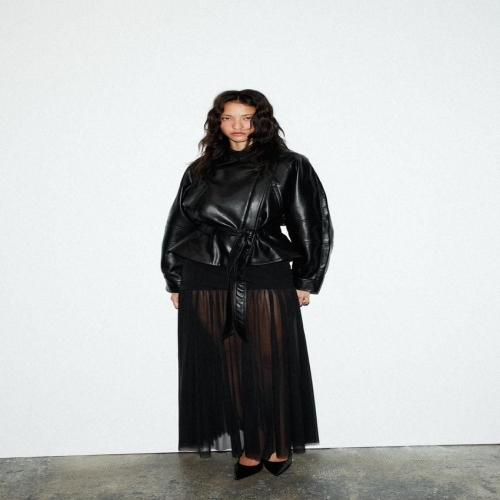 자라 국내 페이크 레더 페플럼 점퍼 블랙 4749/723/800 5361437