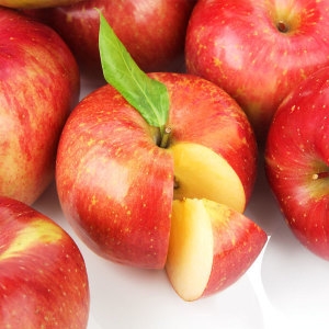 아침이슬농원  유명산지 햇 부사 실속 중대과 8~22과 4kg