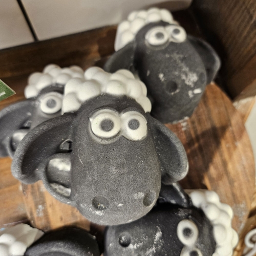 러쉬 못말리는 어린 양 숀 배쓰밤 135g