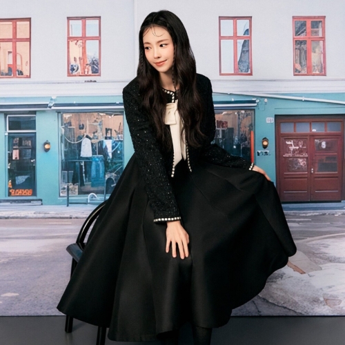 JJ지고트 프리미엄 트위드 버튼 포인트 플레어 원피스GRBA0OP511