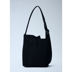 옴므 플리세 이세이 미야케 남성 Utility Crossbody Bag hmp0162016blk 147831508