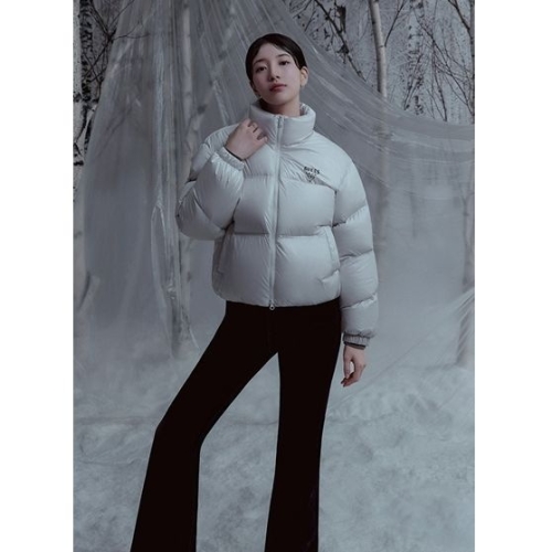 게스 남녀공용 베이직 푸퍼_MP4W9891