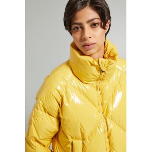 막스마라 인트렌드 안티드롭 에나멜 가죽 패딩 자켓 5486043306008