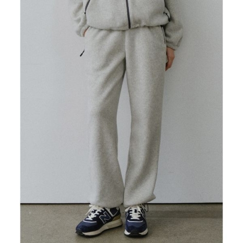 유라고 Emblem fleece pants 241108 138310
