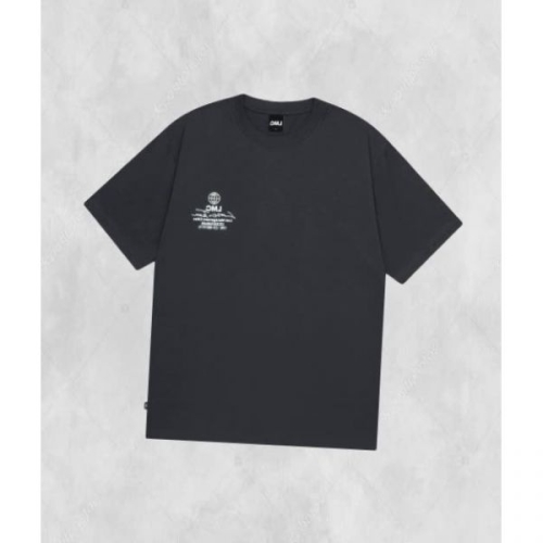 엘엠씨 시그니처 GLOBE TEE charcoal 230283 FE4852437-E2B